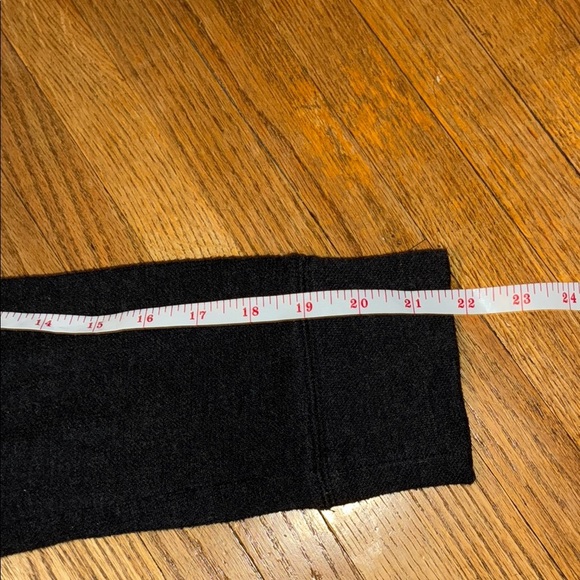 Banana Republic Black Crew Neck Sweater Minimalist Design - Picture 10 of 12